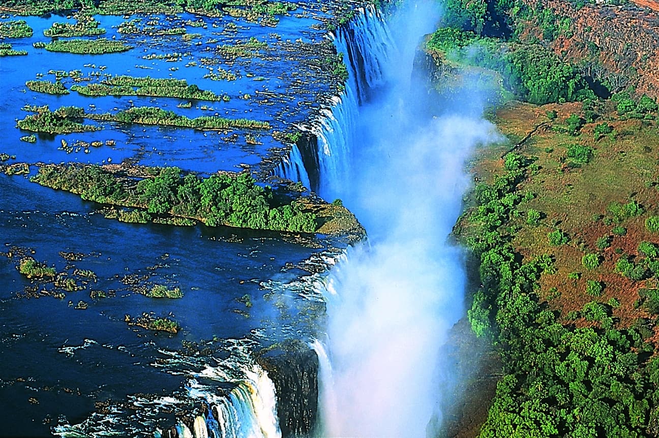 4-Day Day Days Victoria Falls and Hwange National Park Combined Tour