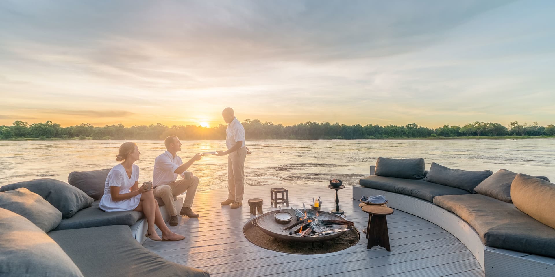 6-Day 6-Day South Luangwa Walking Safari & Chinzombo Luxury Experience - Gallery 1